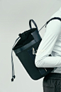 【AKI法代】Acne studios 16新 时尚青年双肩手提包包Trash 3色-淘宝网