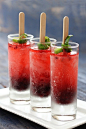 可爱的冰点，像是杯子里的大草莓-美食-迷尚网mishang.com