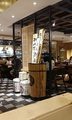 AnnieLuo采集到我的作品_长阪集团东菊料理顺德店店铺装潢设计