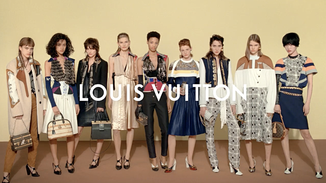 Louis Vuitton Fall 2...