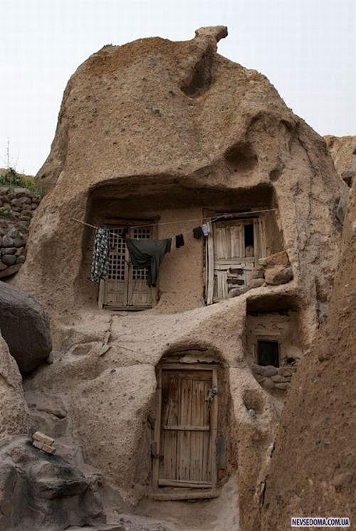 伊朗在7世纪的老石屋