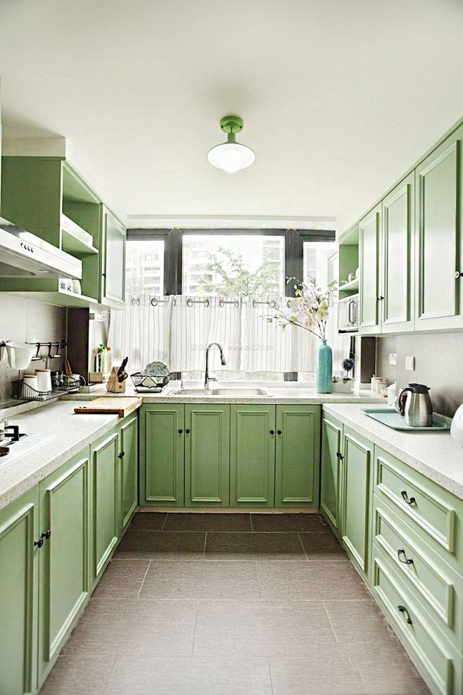 长方形厨房整体橱柜门板颜色装修效果图#绿...