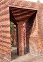 经典的红砖墙建…#设计图舍-建筑##建筑与室内外空间设计#