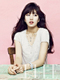 Suzy ELLE 畫報