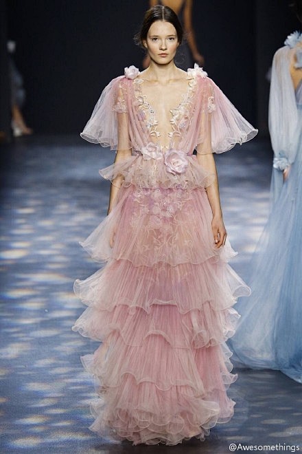 Runway. Marchesa Fal...