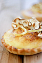 Une-deux senses: Lemon Sabayon Tartlettes