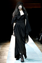 Yohji Yamamoto2011春夏高级成衣发布秀_2011纽约时装周图片274218_T台展示_VOGUE时尚网
