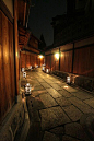 Cobbled alley in Kyoto, Japan