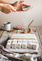 Honey Apple Cider Marshmallows // <a href="http://butterlustblog.com" rel="nofollow" target="_blank">butterlustblog.com</a>