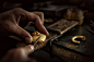 当古法手工黄金遇见新天地 : 当每件产品都是由宫廷匠人的传人手工制作，每件产品都不雷同复制，这种带有“匠心”的金器制品，除了黄金本身的价值以外，更是一件值得收藏的艺术品