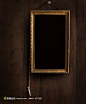 木板墙上的木质相框摄影背景桌面壁纸图片素材