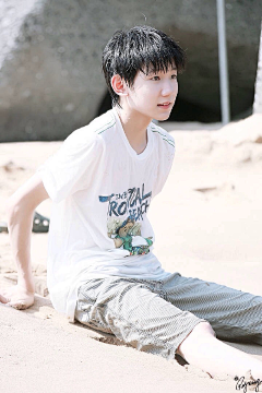 happiness长乐未央采集到☼ . 深海星辰少年tfboys