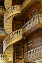 Spiral staircase in the Iowa state capital library.