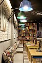 Alaloum Board Game Café / Athens