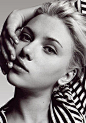 斯嘉丽·约翰逊（Scarlett Johansson）1984年11月22日生于美国纽约 职业：演员，编剧 imbd编号：nm0424060 官方网站: http://www.myspace.com/scarlettalbum