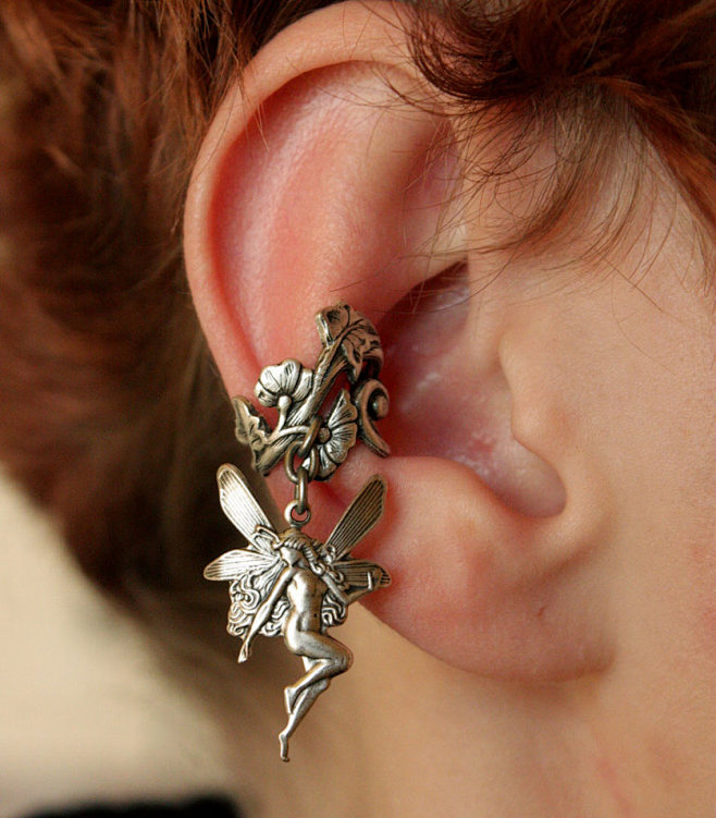 Fantasy earcuff by P...