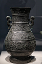 一件春秋时期的青铜壶，纹饰极精美，佛利尔博物馆藏品，但馆方没有更多的介绍了。#全民晒宝季# @GiaVincent @拿破破Napopo