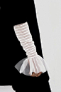 Chanel Spring 2006 - Details @gtl_clothing #getthelook http://gtl.clothing袖口设计