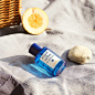 The clear, sunny, yet intense essence of citron, 
combined with the strength of volcanic rock
.
.
#acquadiparma #blumediterraneo #taormina #summertime #italiansummer #italianstyle #arounditaly #travelgram #travelog #fragrance #perfume