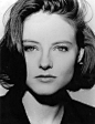 第六十四届（1991-1992）
朱迪·福斯特 Jodie Foster
性别: 女
星座: 天蝎座
出生日期: 1962-11-19
出生地: 美国,加利福尼亚州,洛杉矶
职业: 演员 / 制片 / 导演
更多外文名: Alicia Christian Foster (本名) / Jodie F (昵称)
更多中文名: 茱迪科士打 / 茱迪·福斯特
家庭成员: Charles Foster (儿) / Kit Foster(儿)
1992 奥斯卡(美国电影学院奖) 最佳女主角 沉默的羔羊 (1991)