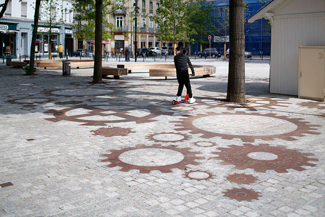 Place de la Paix by ...