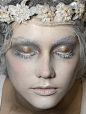 Make-up at John Galliano Fall 2009