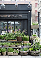梦想中的美丽花店！设计师Martin Reinicke在丹麦创建的Blomsterskuret花店，在城市里写下一首优美田园诗