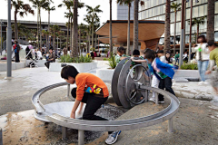 Yuisa采集到公共空间-休闲玩乐