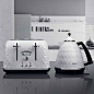 DeLonghi Brilliante Kettle in White - modern faceted white kettle: 