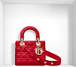 “LADY DIOR”鲜红色小羊皮手提包，个性化肩背带