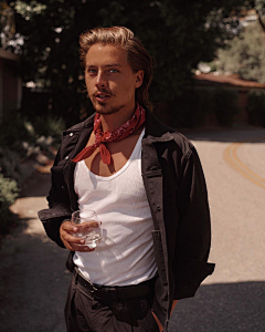 癫吒吒采集到Cole sprouse