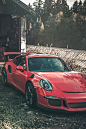 supercars-photography:
“  Porsche GT3 RS (source)
”