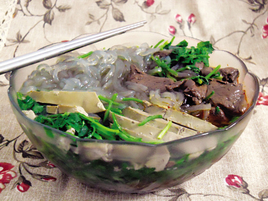 来一碗最南京、最汤汤水水的街头小吃