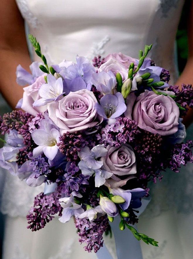 紫色性手捧花