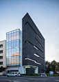 Monolit Office Building / Igloo Architecture