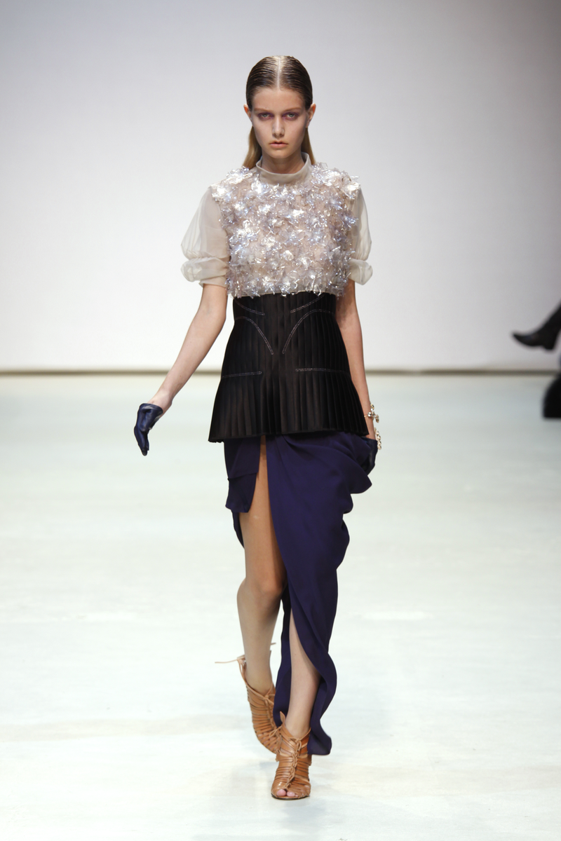 0eccbcf156b9fd0a81ce5ba31f7ebdbdbcd71132ff6d9-oD1WBv