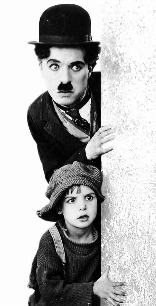 Charlie Chaplin (Apr...