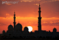 内置结构,城市,建筑,旅游目的地,户外_153938712_Sheikh Zayed Mosque, Abu Dhabi, United Arab Emirates, Middle East_创意图片_Getty Images China