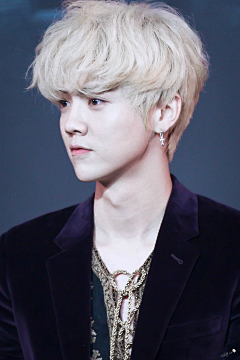 Dddddie采集到鹿晗LUHAN