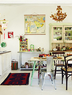 爱家居创意坊采集到温馨质朴的小厨房