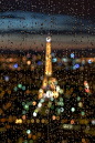 rainy night in paris...   巴黎下雨的夜晚…
