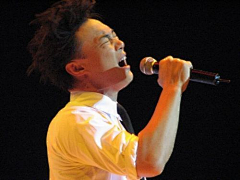 漫漫子付采集到囍  Eason Chan（陳）