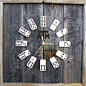 Dominoes clock | Recyclart