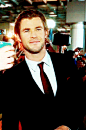 这人笑起来好看死啦 没有窝。。。source:chrishemsworthed #Chris hemsworth#