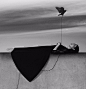 匈牙利摄影师Noell S. Oszvald安静神秘又孤独的黑白艺术摄影