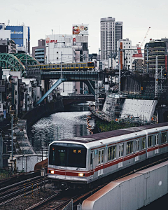 壞胚子采集到列車節節