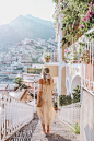 Limonchello-colored dress | Positano