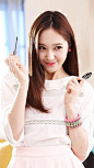 f(x)Krystal郑秀晶拍摄彩妆品牌Etude House全新广告