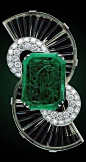 Art Deco Boucheron ~ Emerald & Diamond Brooch: 