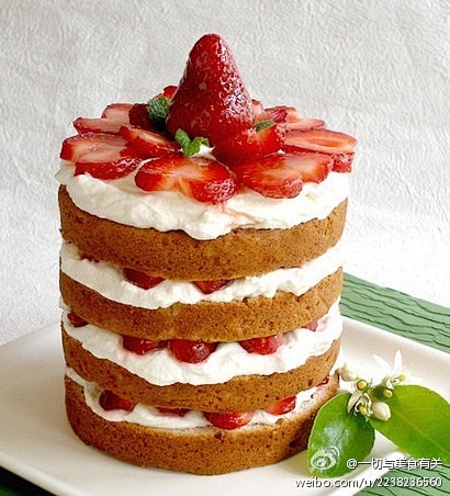 超棒草莓蛋糕塔~~好想吃！！！~~~吃货...